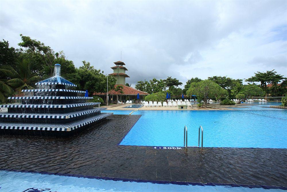 Club Palm Bay Hotel Marawila Eksteriør billede